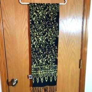 Curious Designs Santa Fe Indonesian Batik Hand Made Oblong Rayon Scarf Fringe